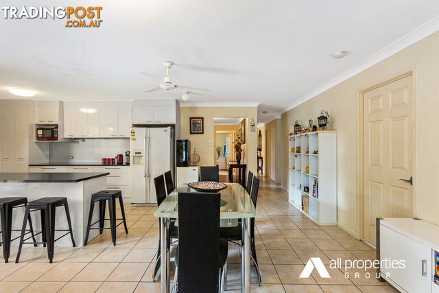 6 Adab Close BORONIA HEIGHTS QLD 4124