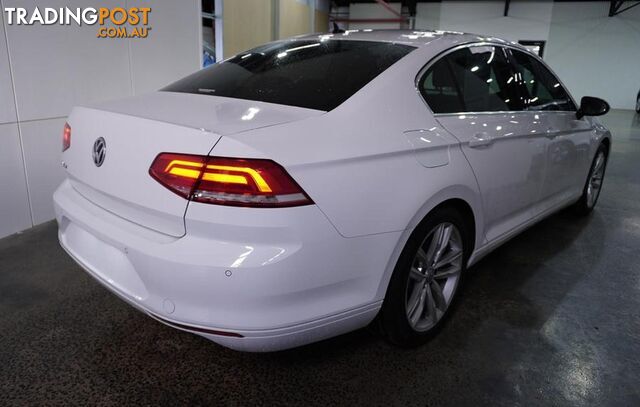 2018 Volkswagen Passat 132TSI  Sedan - photo 5 of 33