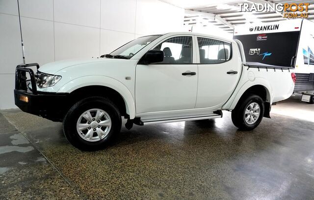 2013 Mitsubishi Triton GLX Ute - photo 3 of 26