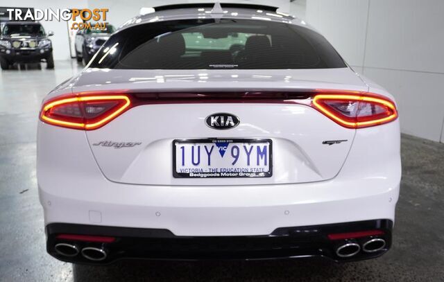 2017 Kia Stinger GT Sedan - photo 4 of 39