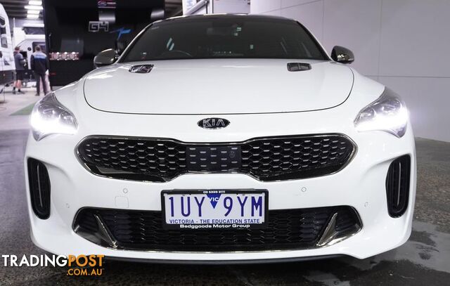 2017 Kia Stinger GT Sedan - photo 2 of 39