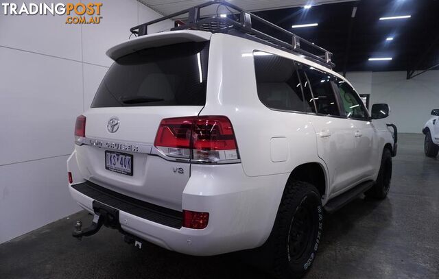 2017 Toyota Landcruiser VX  SUV - photo 5 of 38