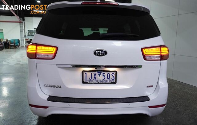 2017 Kia Carnival SLi People Mover - photo 4 of 36