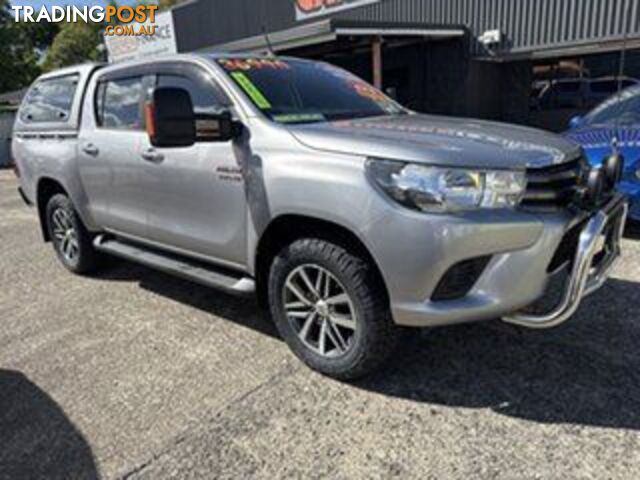 2017 Toyota Hilux GUN126R SR Double Cab Silver 6 Speed Manual Utility - photo 4 of 32