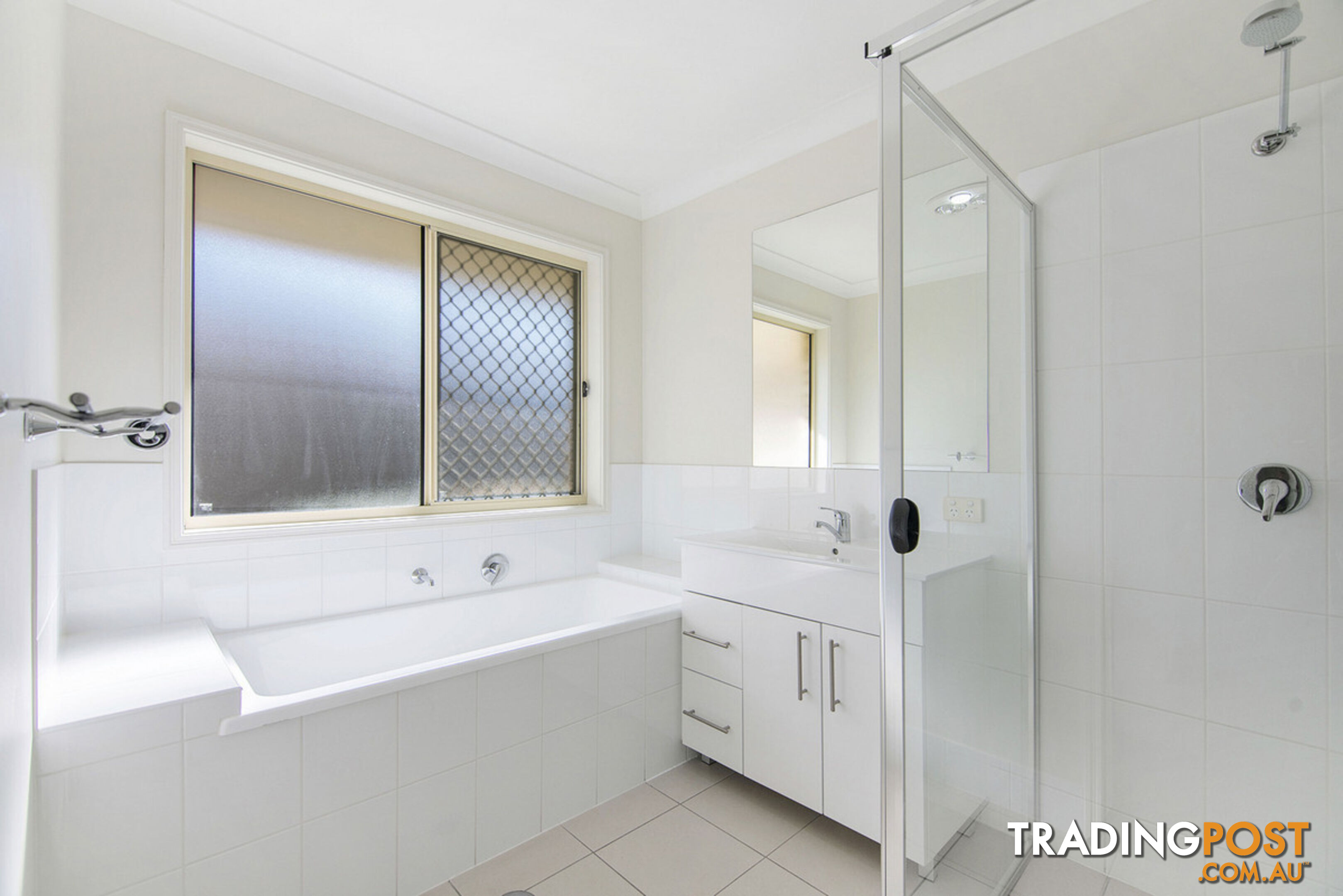 72 Aldgate Crescent PACIFIC PINES QLD 4211