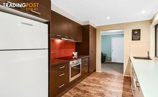 29 Footscray Court ARUNDEL QLD 4214