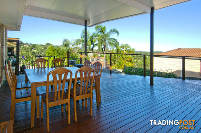 11 Midway Terrace PACIFIC PINES QLD 4211