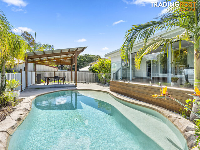 90 Boykambil Esplanade North HOPE ISLAND QLD 4212