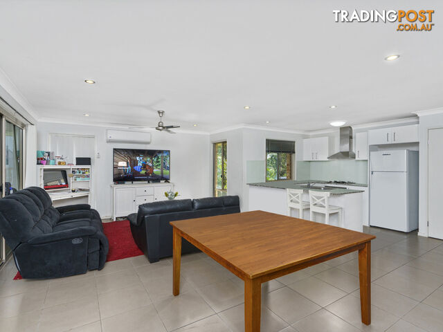 12 Joshua Place OXENFORD QLD 4210