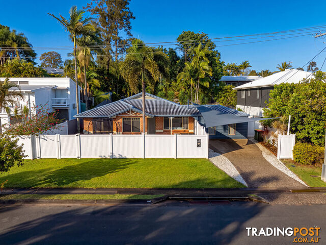 22 Babirra Street HOPE ISLAND QLD 4212