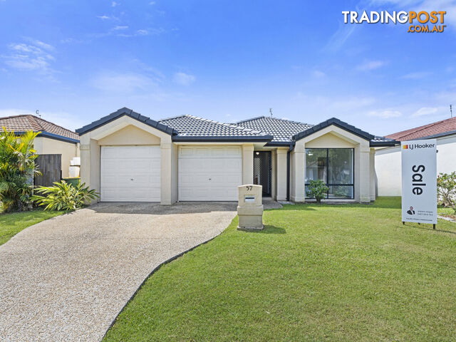 57 Serafina Drive HELENSVALE QLD 4212