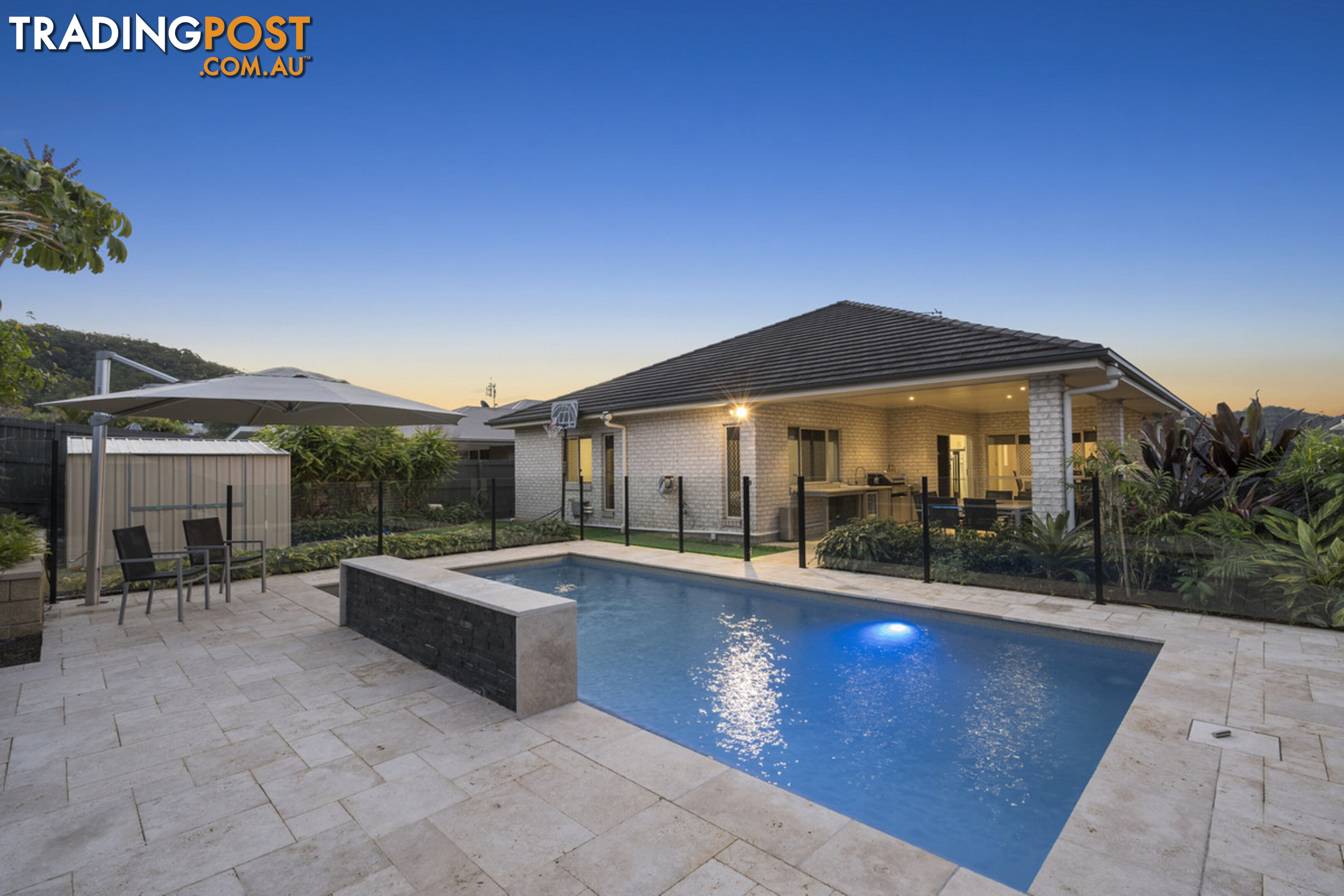 9 Flame Trees Crescent MAUDSLAND QLD 4210