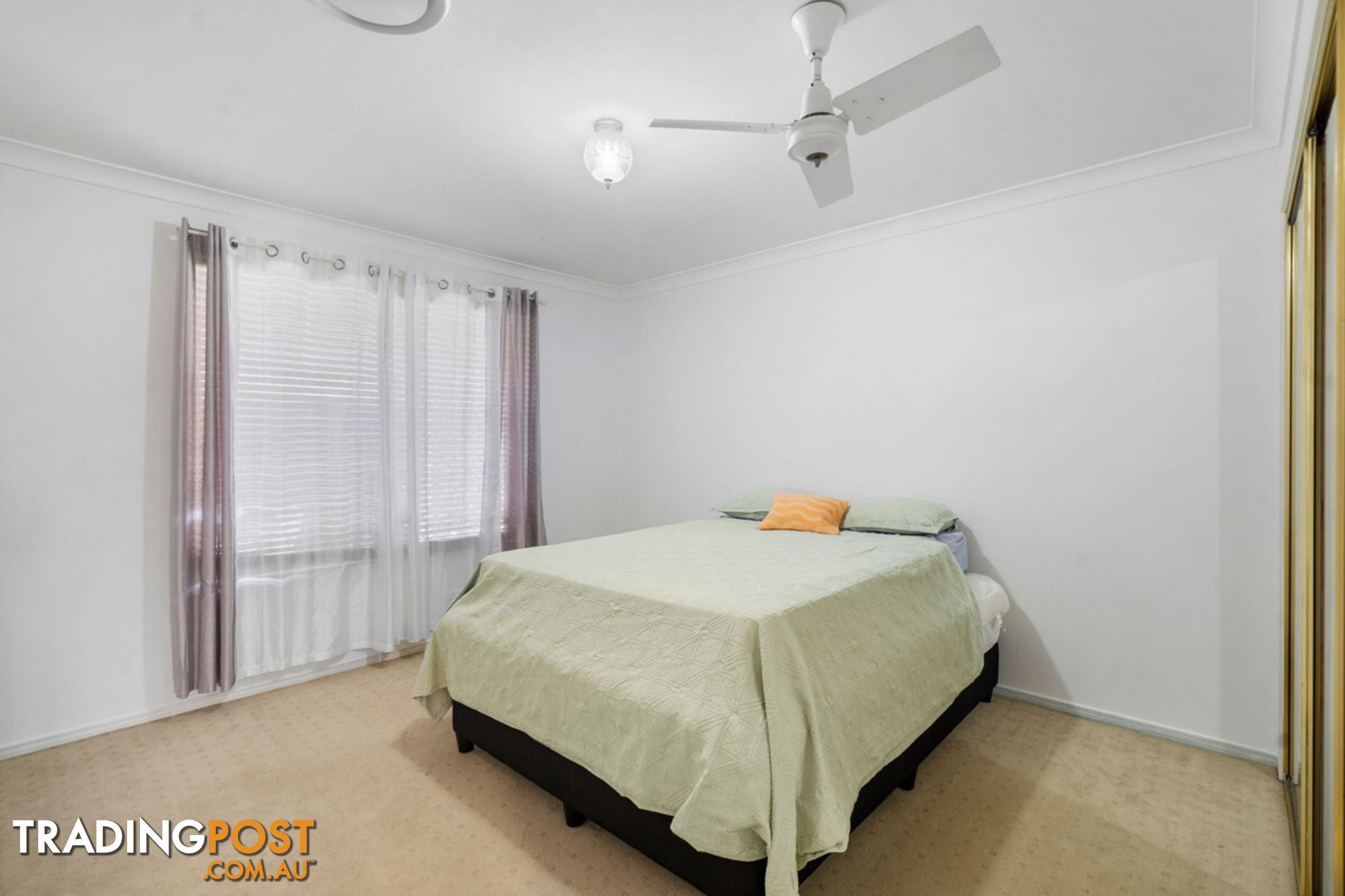 16 Ridgevale Drive HELENSVALE QLD 4212