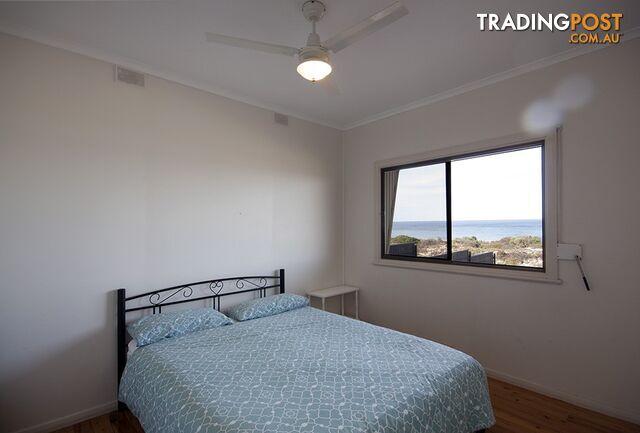 14 Esplanade NORTH BEACH SA 5556