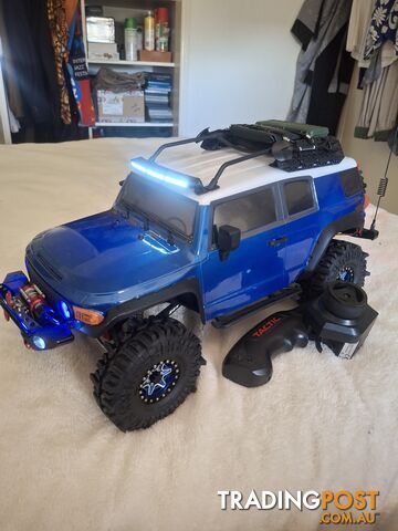Axial SC10 Crawler