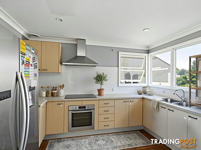 4 Carcoola Street CAMPBELLTOWN NSW 2560 - photo 2 of 19