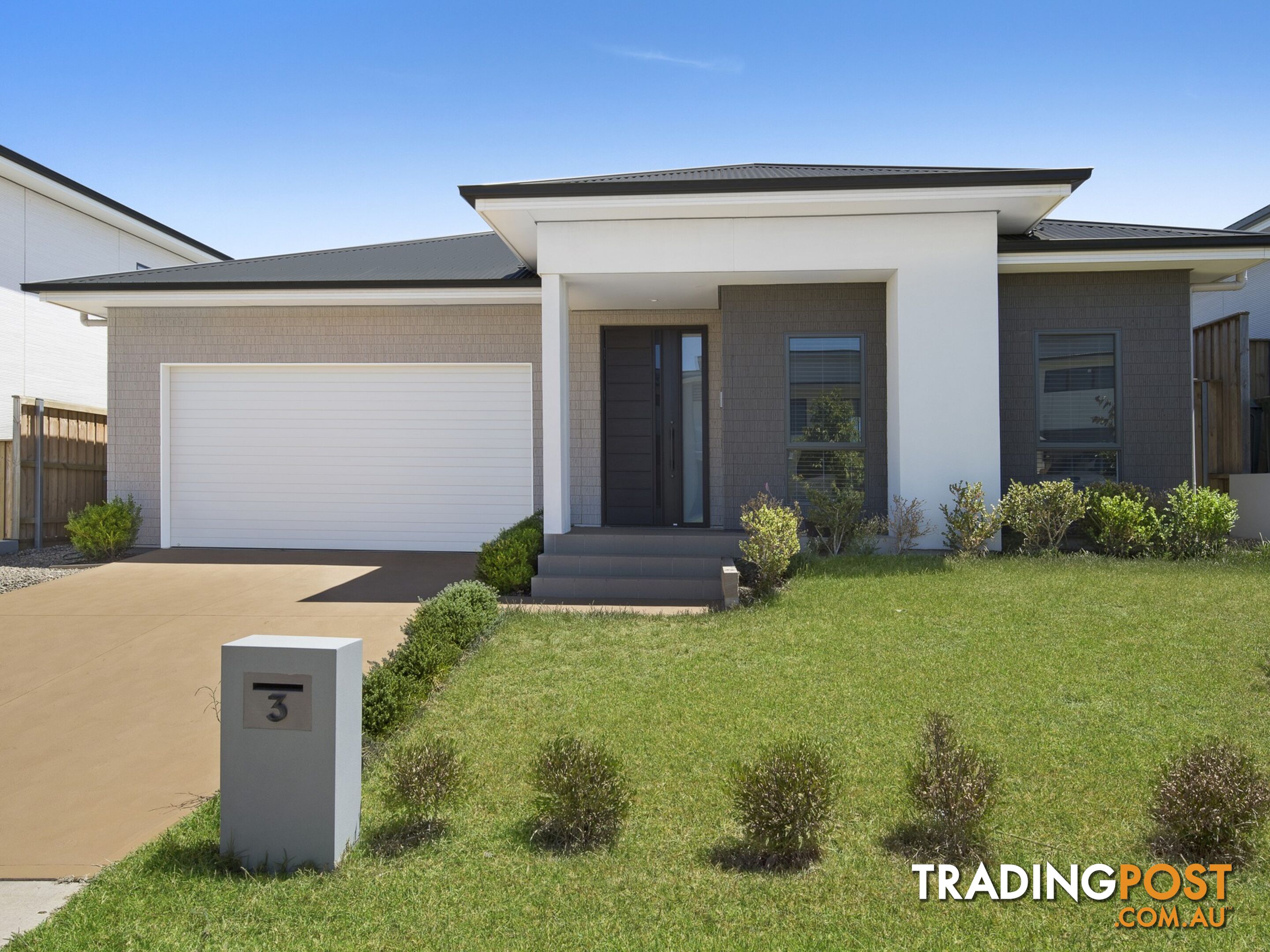 3 Downing Way GLEDSWOOD HILLS NSW 2557