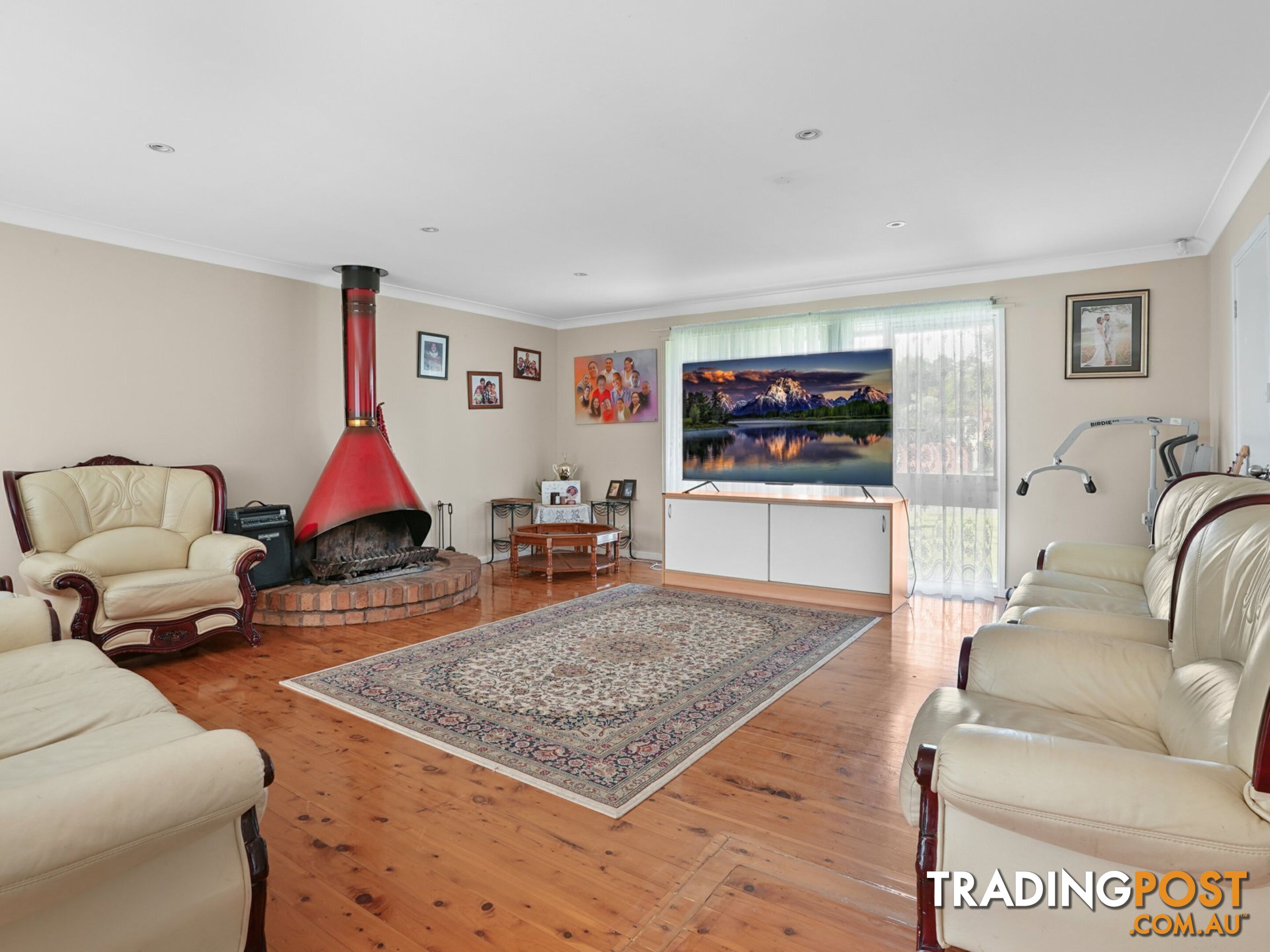 15 Ballantrae Drive ST ANDREWS NSW 2566