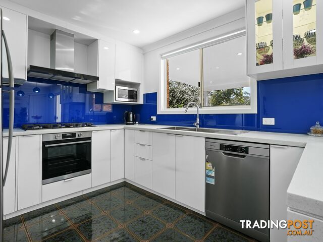 17 Petunia Place MACQUARIE FIELDS NSW 2564