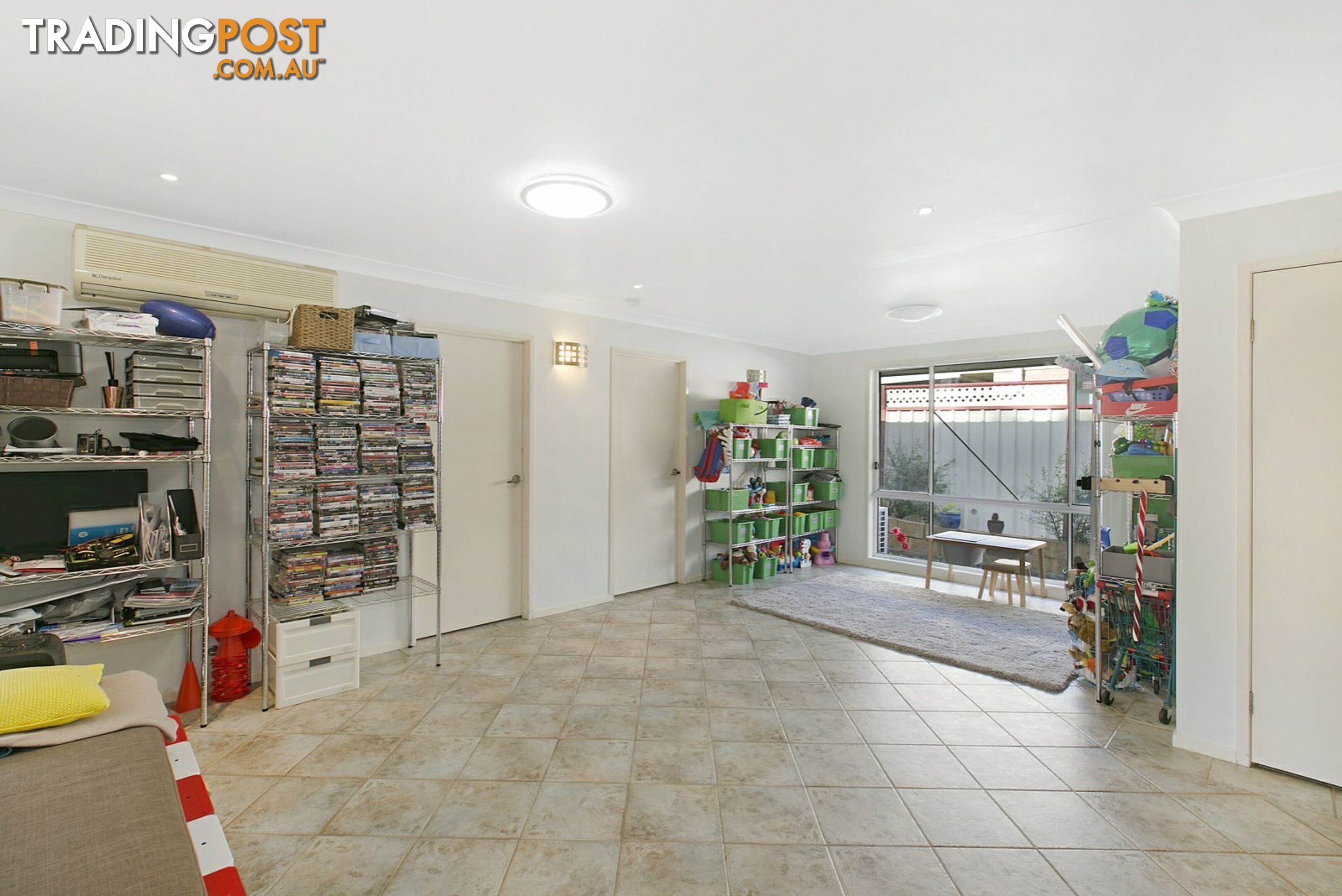 30 Downes Crescent CURRANS HILL NSW 2567