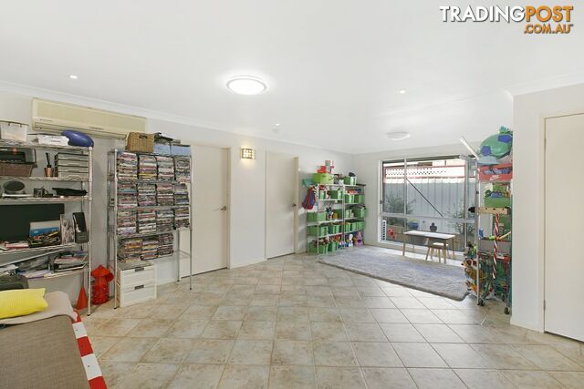 30 Downes Crescent CURRANS HILL NSW 2567