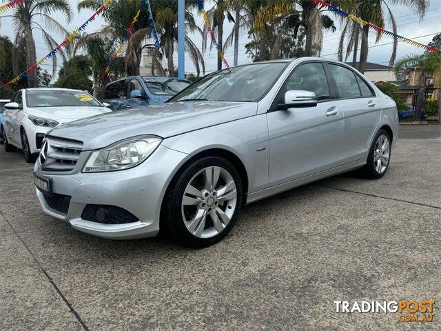 2011 MERCEDES-BENZ C-CLASS C200BLUEEFFICIENCY W204MY11 SEDAN