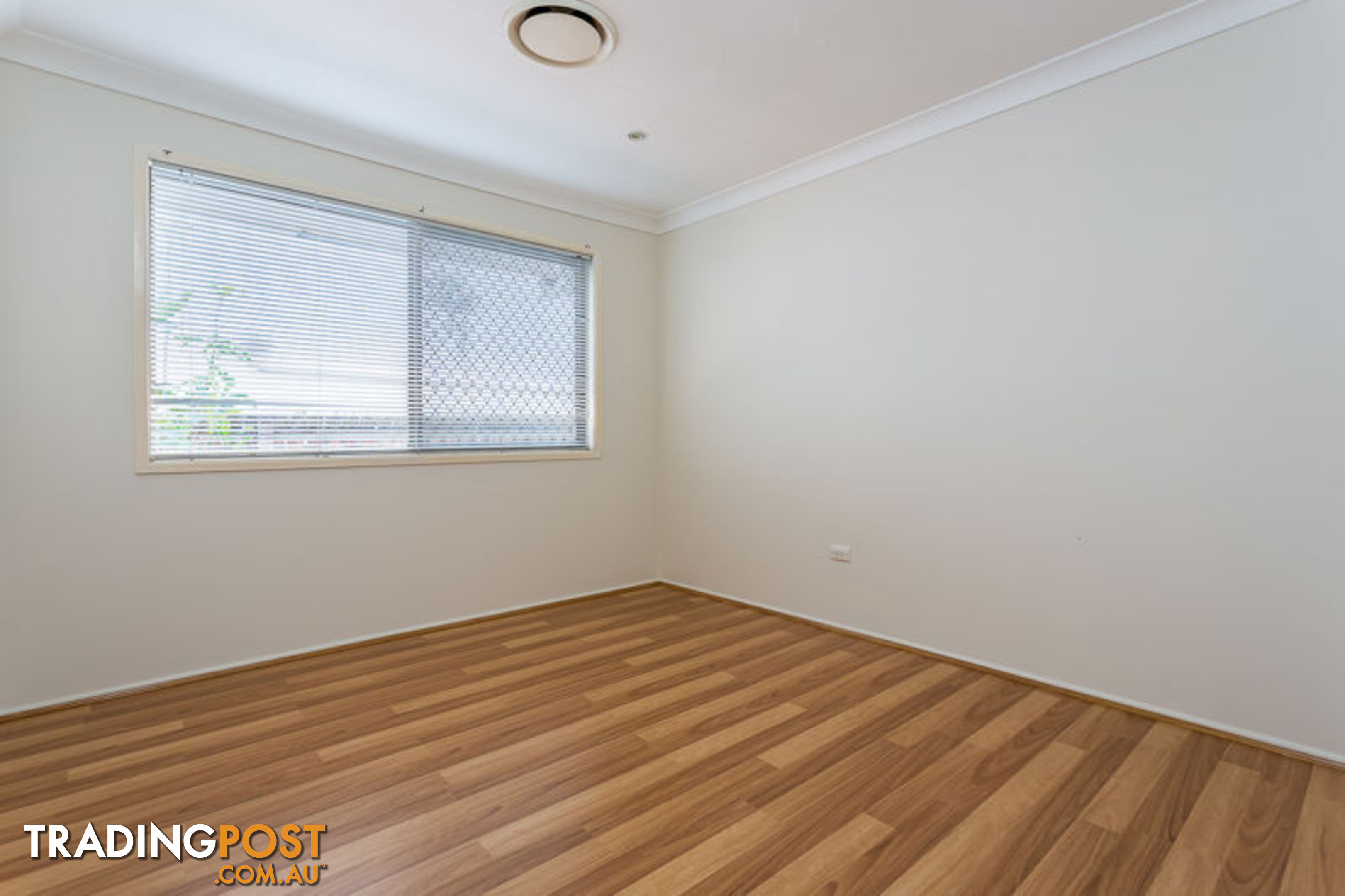 10 Doncaster Street HENDRA QLD 4011