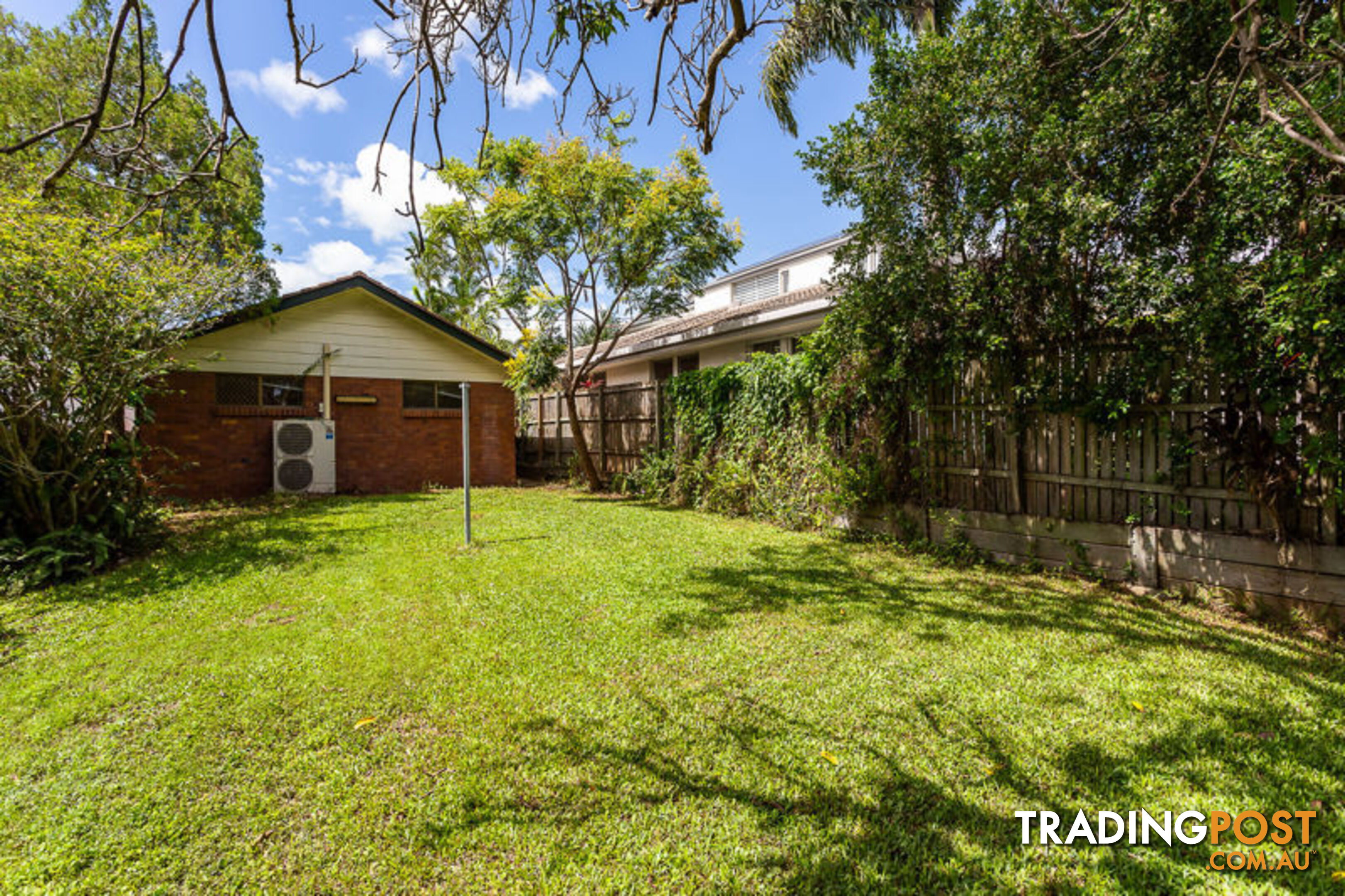 10 Doncaster Street HENDRA QLD 4011