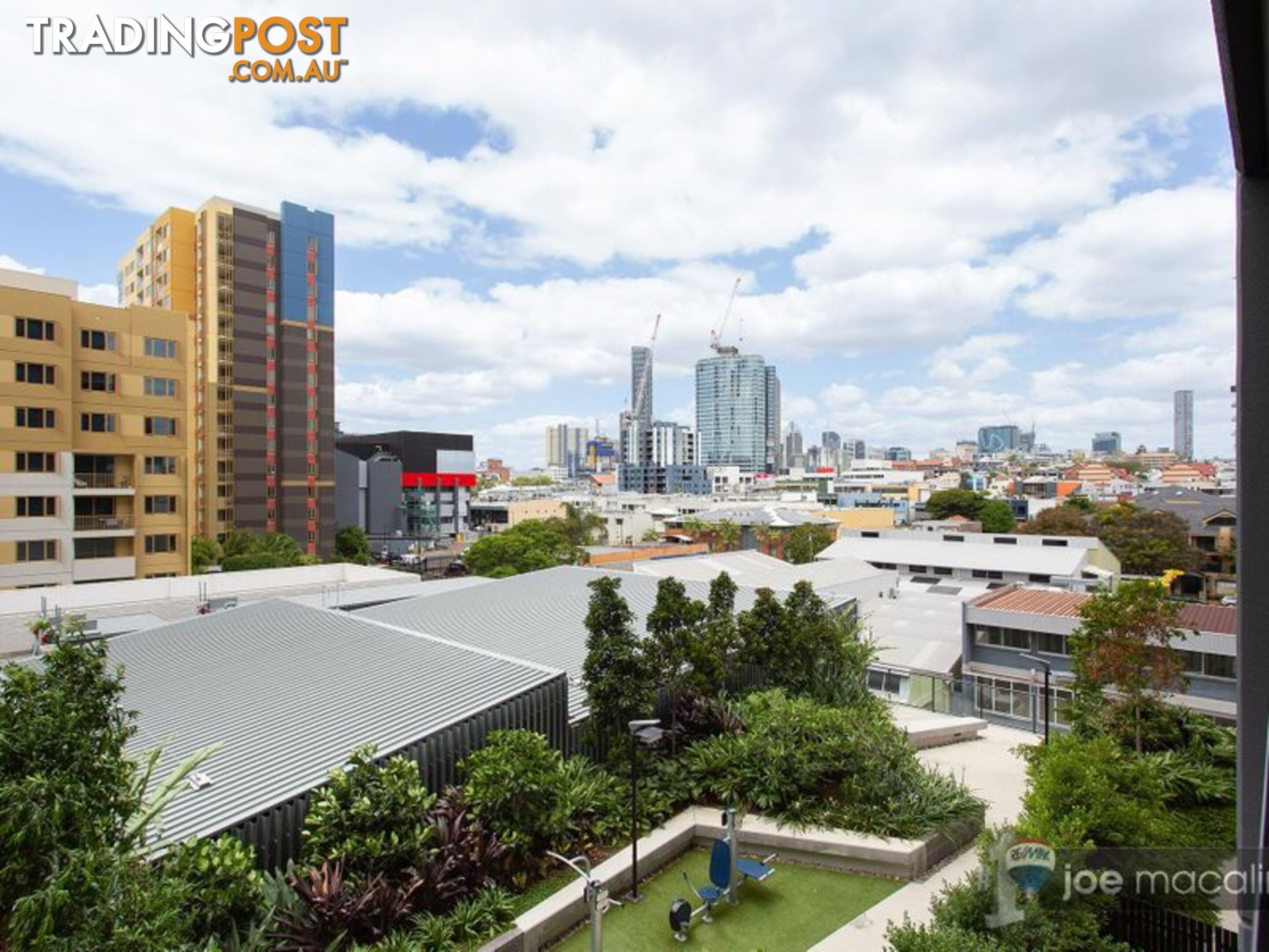 11 Carriage St BOWEN HILLS QLD 4006