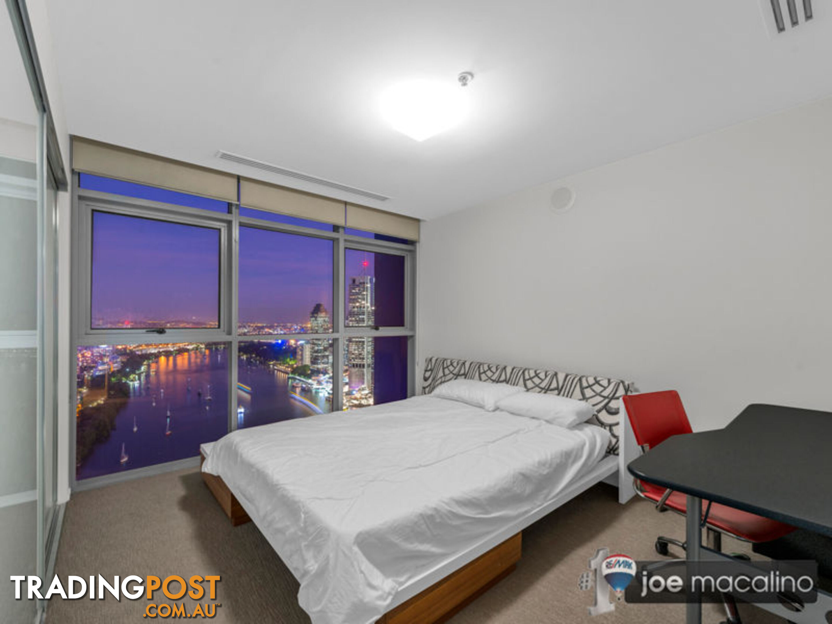 30 Macrossan St BRISBANE CITY QLD 4000