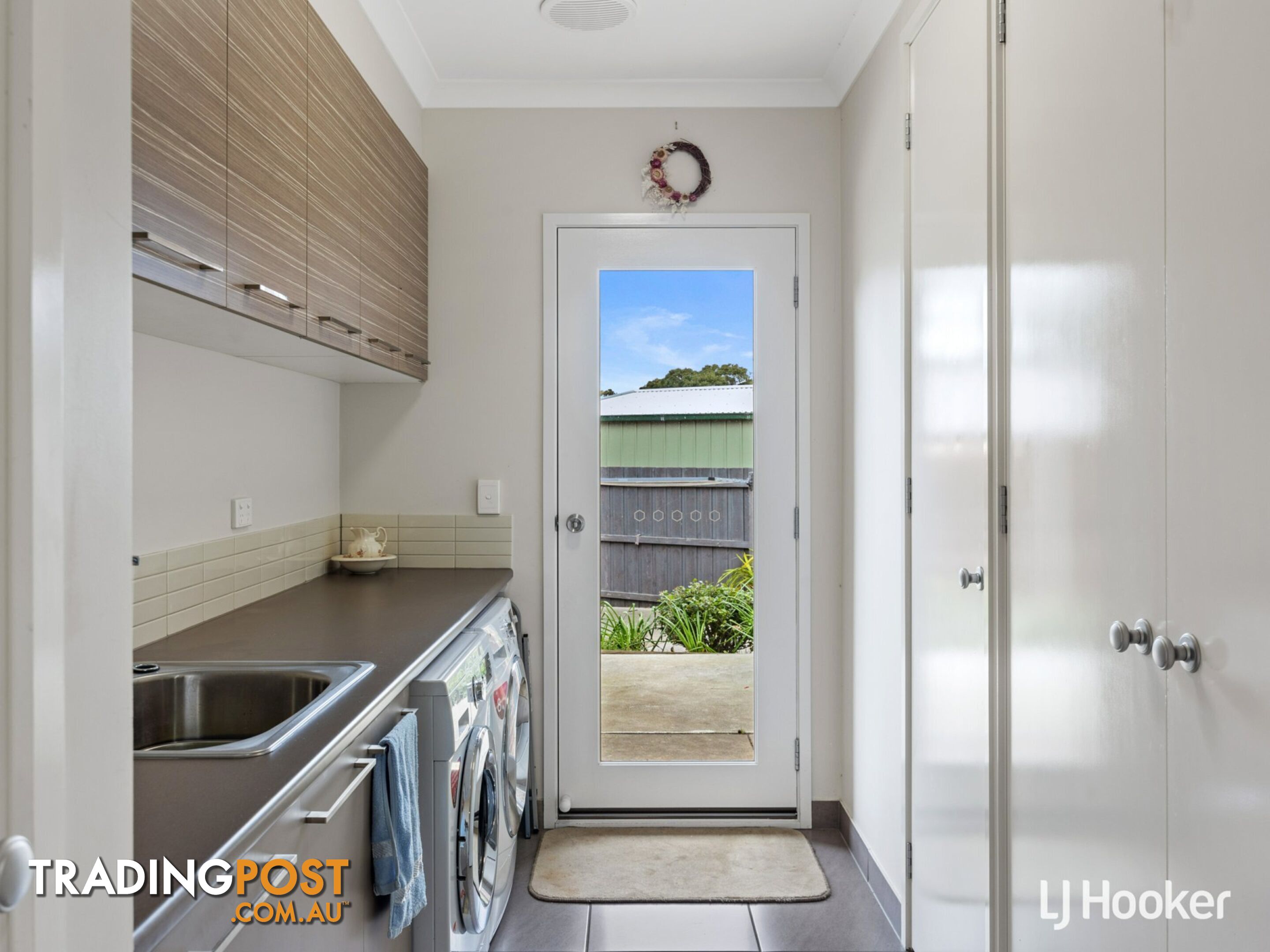 3 Goodenia Place INVERLOCH VIC 3996