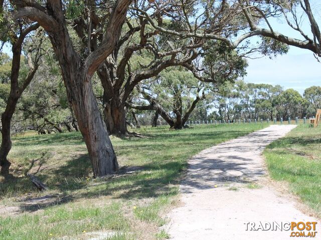 Lot 7 Kanowna Place INVERLOCH VIC 3996