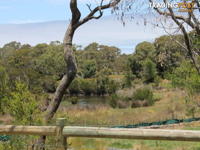 Lot 7 Kanowna Place INVERLOCH VIC 3996