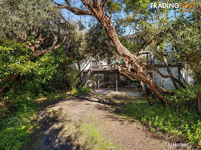 54 Surf Parade INVERLOCH VIC 3996