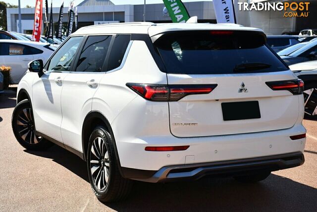 2025 MITSUBISHI OUTLANDER LS AWD ZM MY25 WAGON - photo 3 of 20