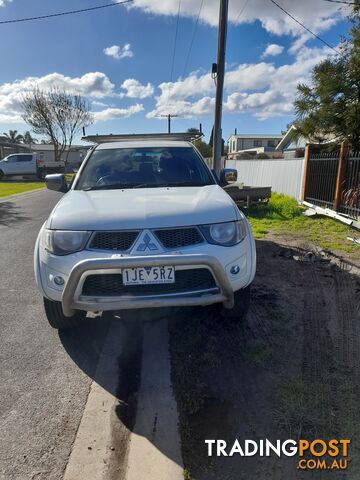2009 Mitsubishi Triton Ute Manual