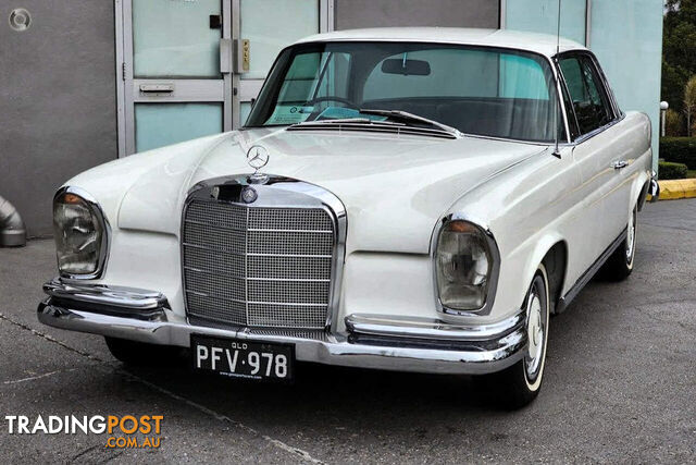 1968 MERCEDES-BENZ 280 SE W111 COUPE