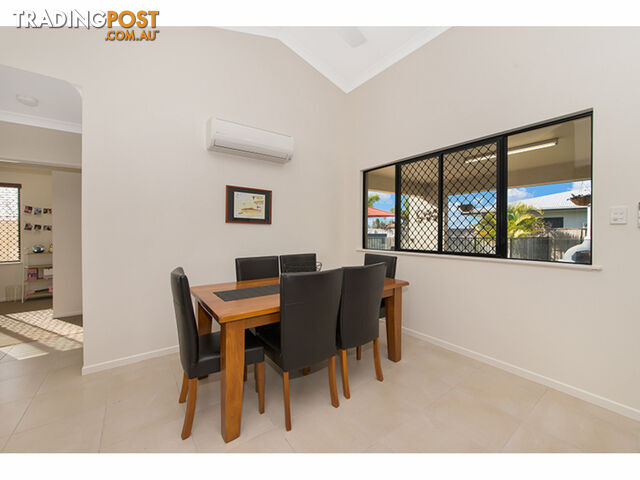 2 Goldfish Court Burdell QLD 4818