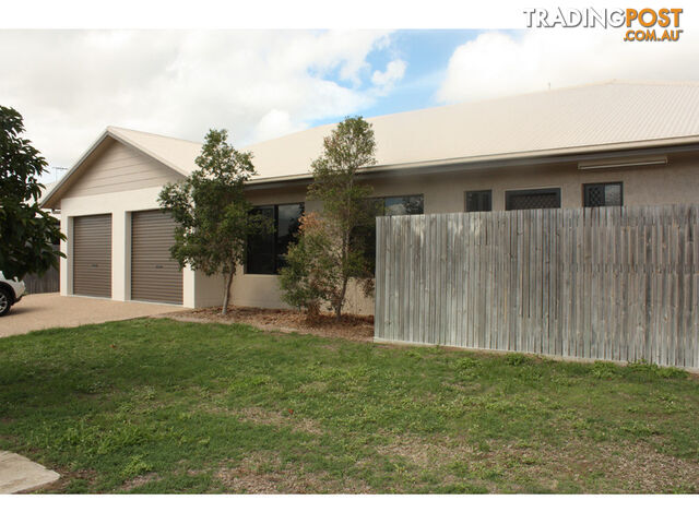 27 Stephanie Street Rasmussen QLD 4815