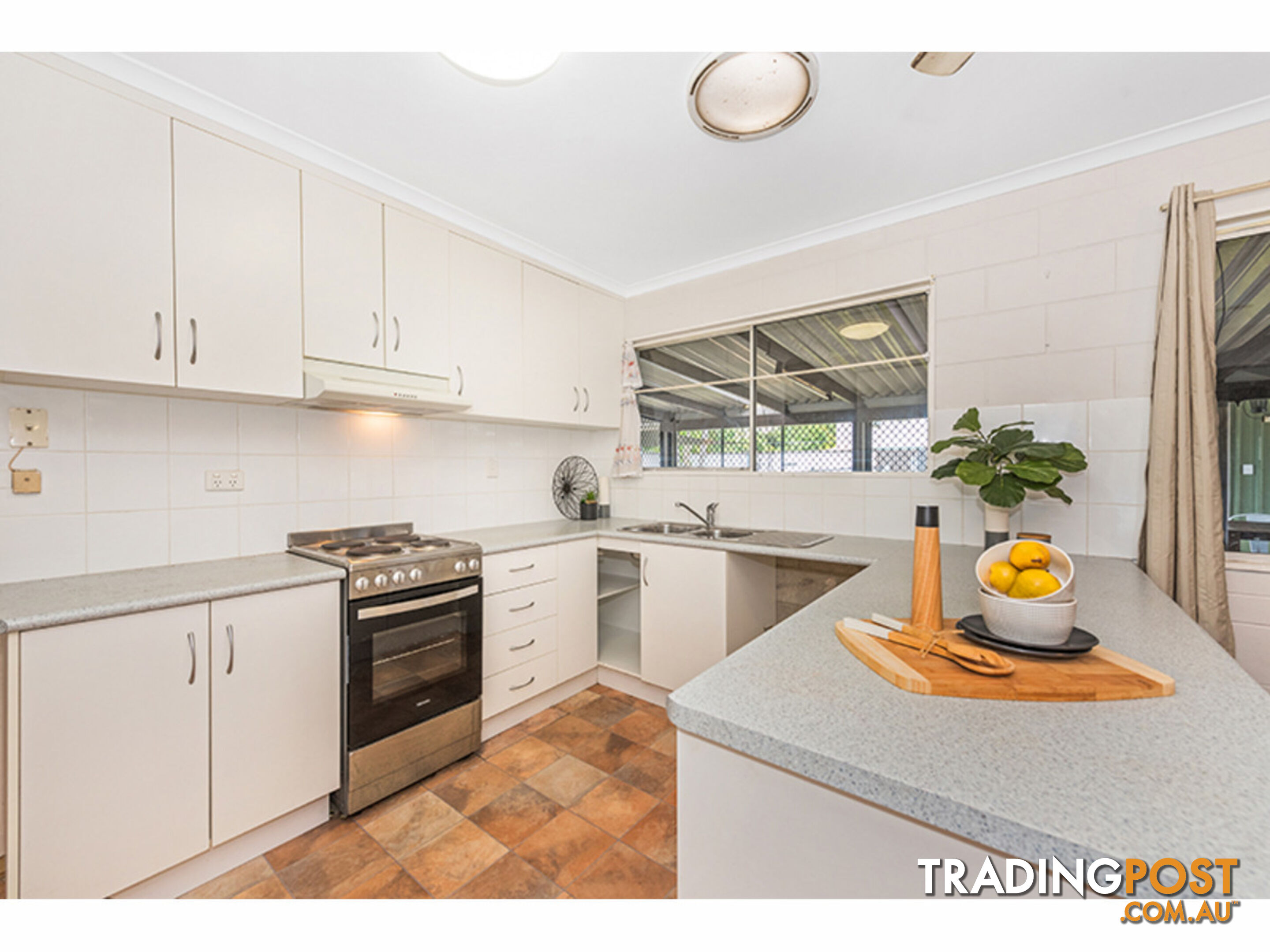 8 Benito Court Heatley QLD 4814