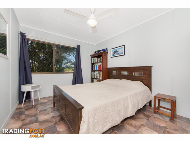 10 Apple Flat Road Alligator Creek QLD 4816