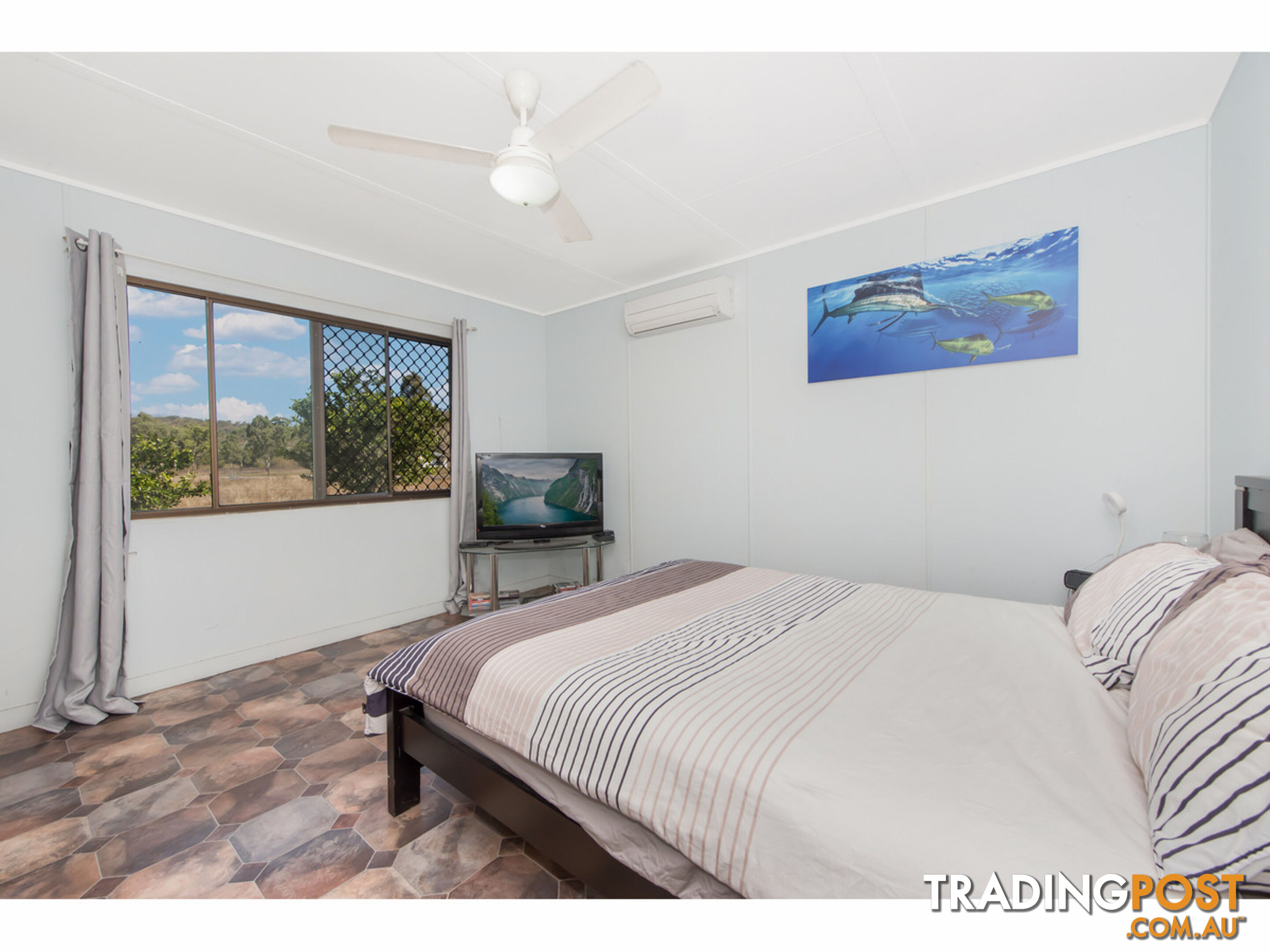 10 Apple Flat Road Alligator Creek QLD 4816