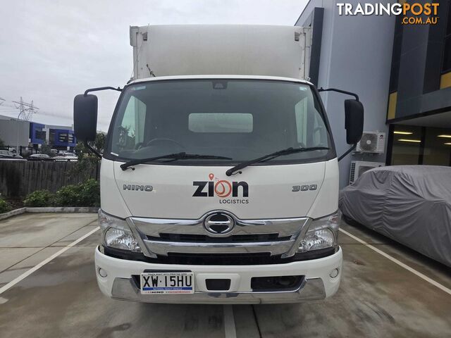 2023 Hino 300 921 Curtainsider Truck