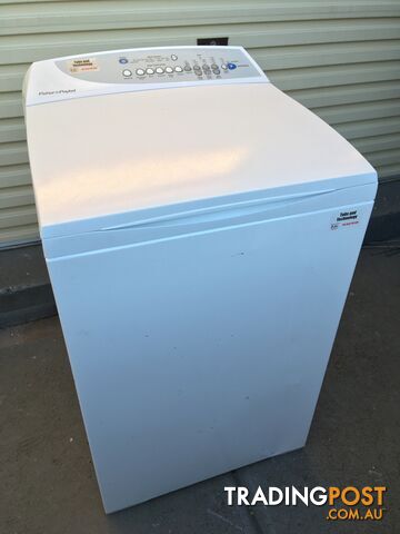 Fisher & Paykel Excellence 5.5kg washing machine