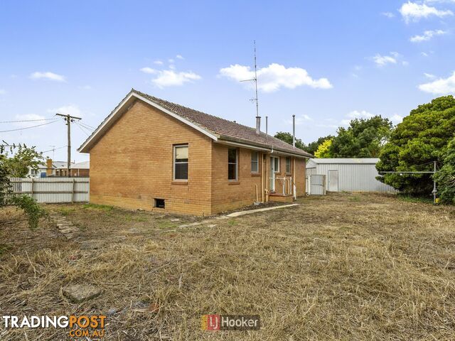 8 Hebb Court COLAC VIC 3250