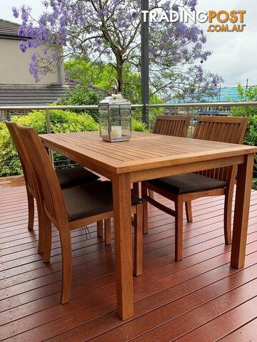 Solid Teak 5-piece Outdoor Dining Setting