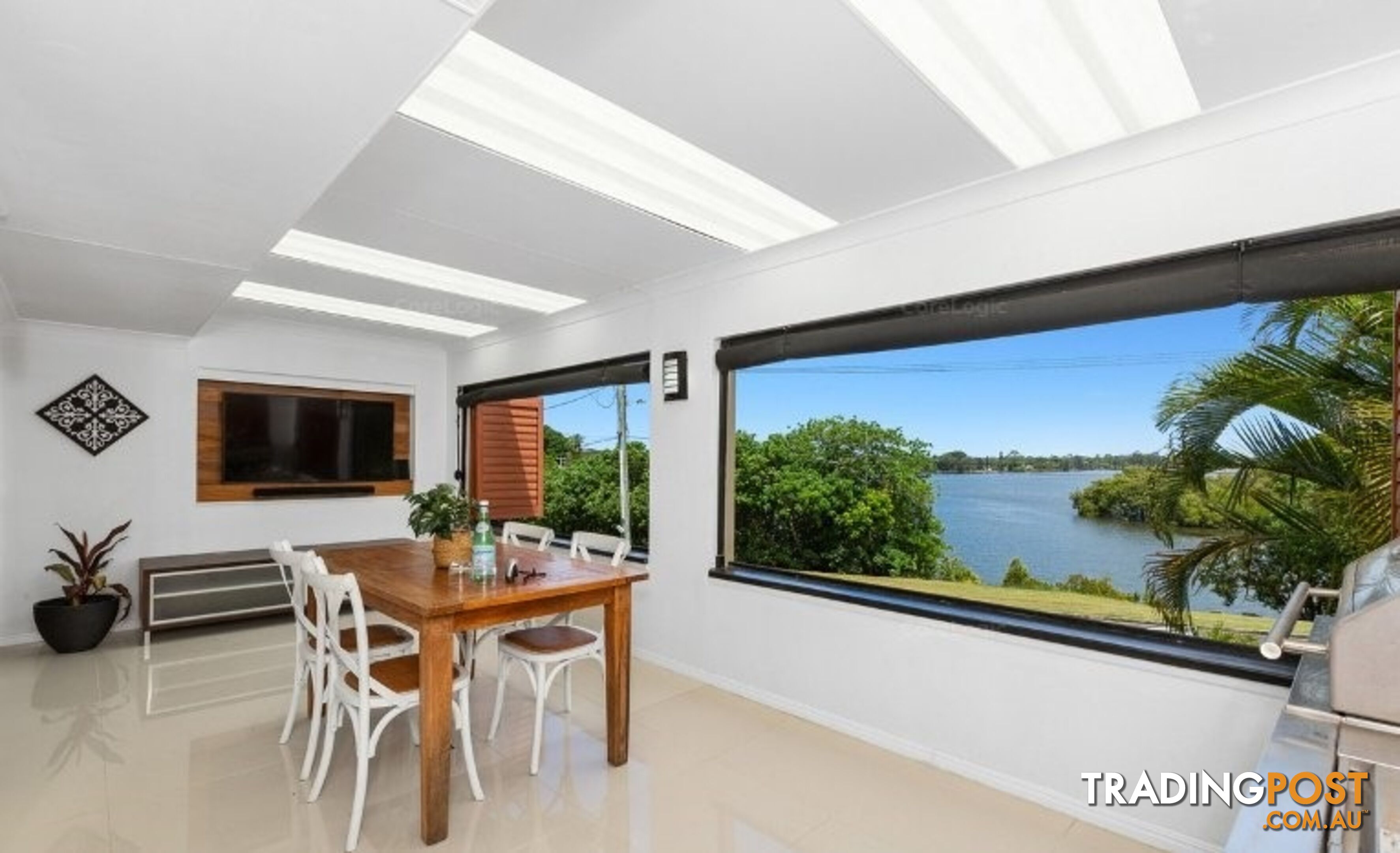 1/31 Bimbadeen Avenue BANORA POINT NSW 2486