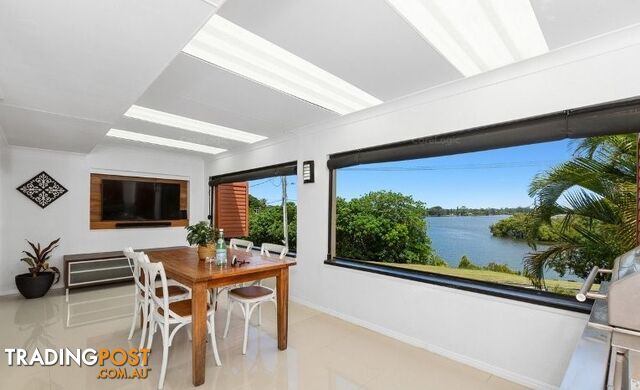 1/31 Bimbadeen Avenue BANORA POINT NSW 2486