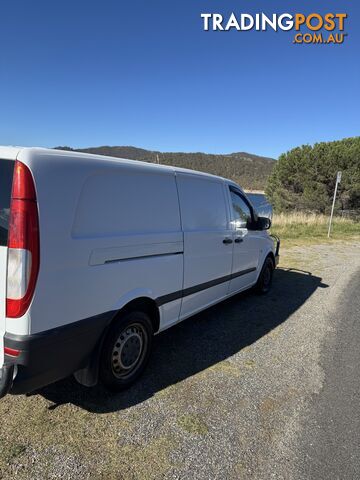 2009 Mercedes-Benz Vito 639 111CDI Van Automatic - photo 3 of 10