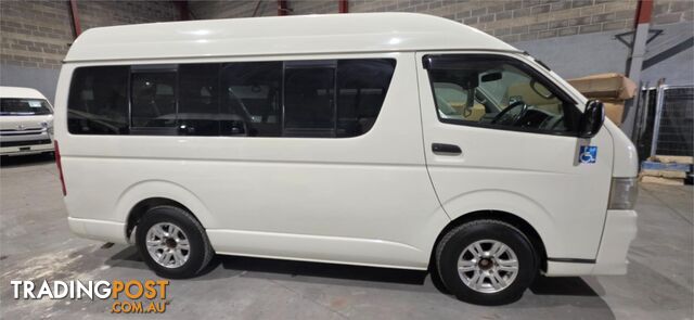 2011 Toyota Hiace Welcab - photo 4 of 20